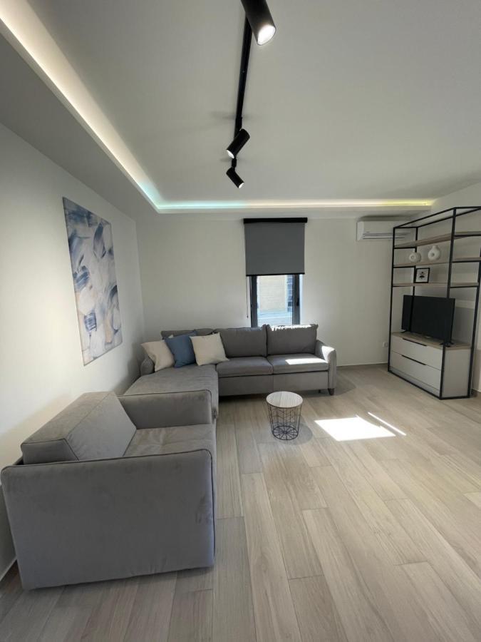 Dora Family Apartments בודווה מראה חיצוני תמונה