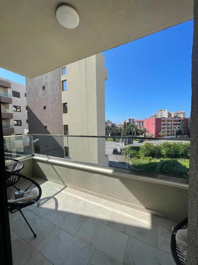 Dora Family Apartments בודווה מראה חיצוני תמונה